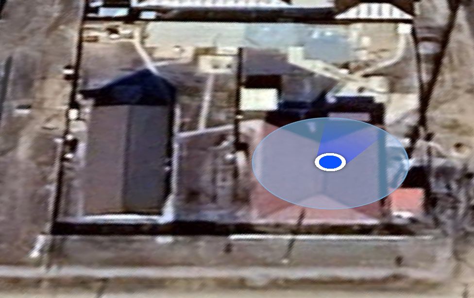 Продам дом, точнее землю под пристройку, таунхаусы!!!