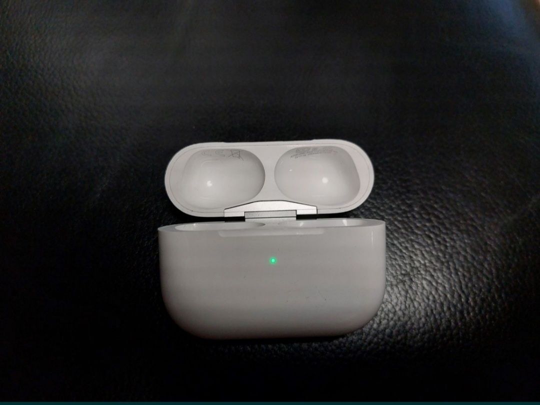 Carcasa air pods pro   apple Ipad Mackbook telefon casti jbl noi