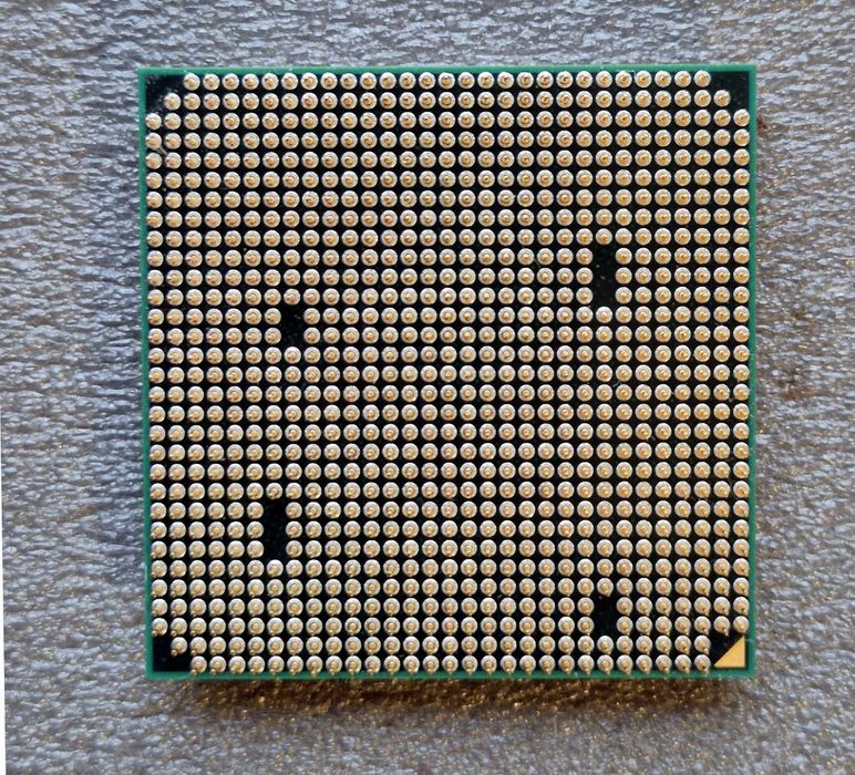 Procesor AMD Phenom II X6 1045T (6x2.70GHz) socket AM3