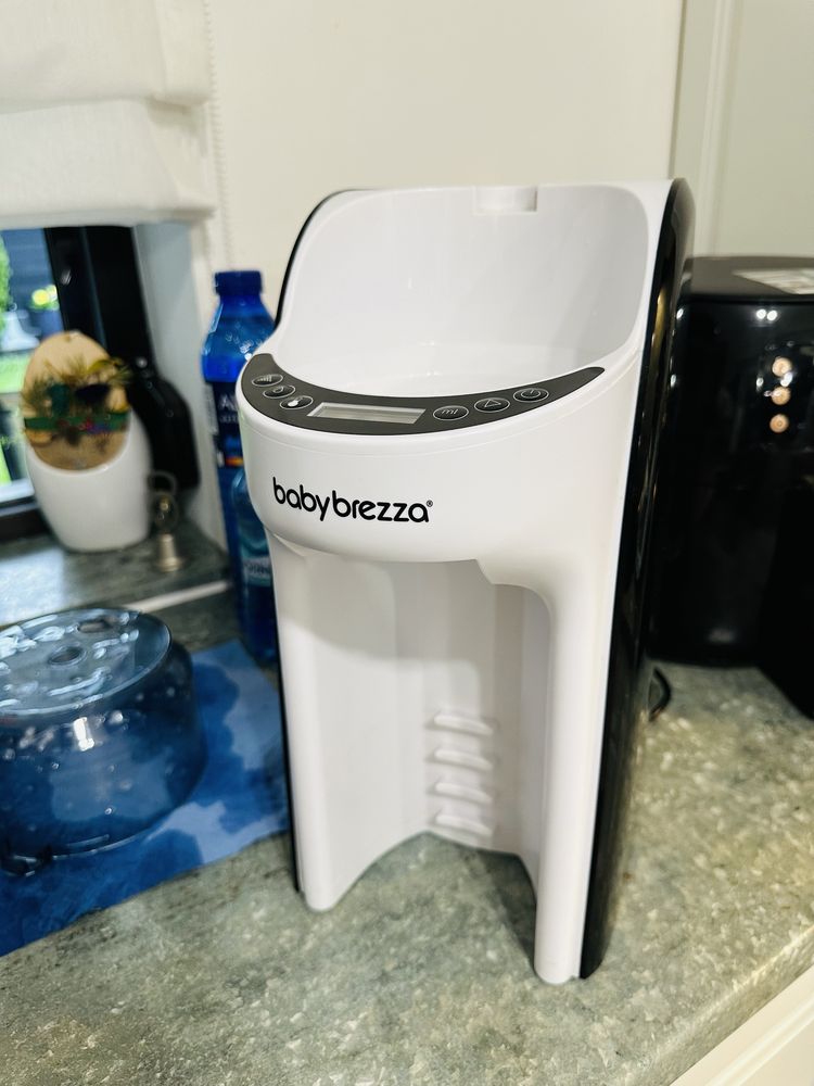 Espressor de Lapte Praf Formula Pro Advanced de la BabyBrezza Alb