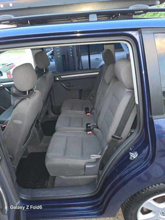 Vw Touran 2.0 2004 Diesel 5 locuri