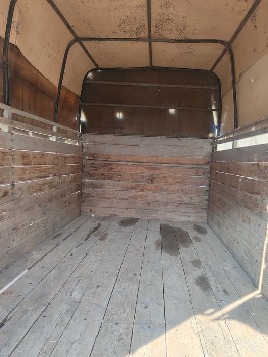 Продаётся кузов Газели в отличном состоянии параметры 4 длина