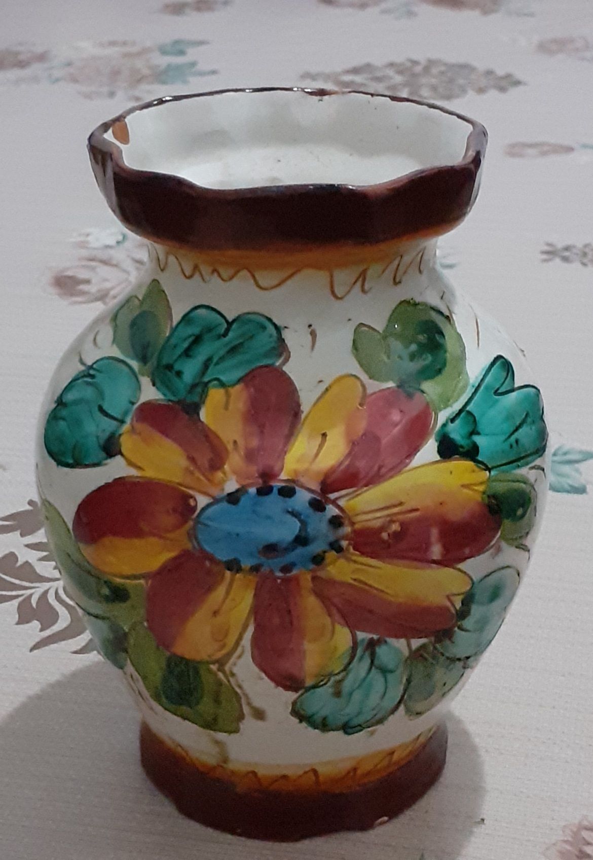 Vaze  din ceramica