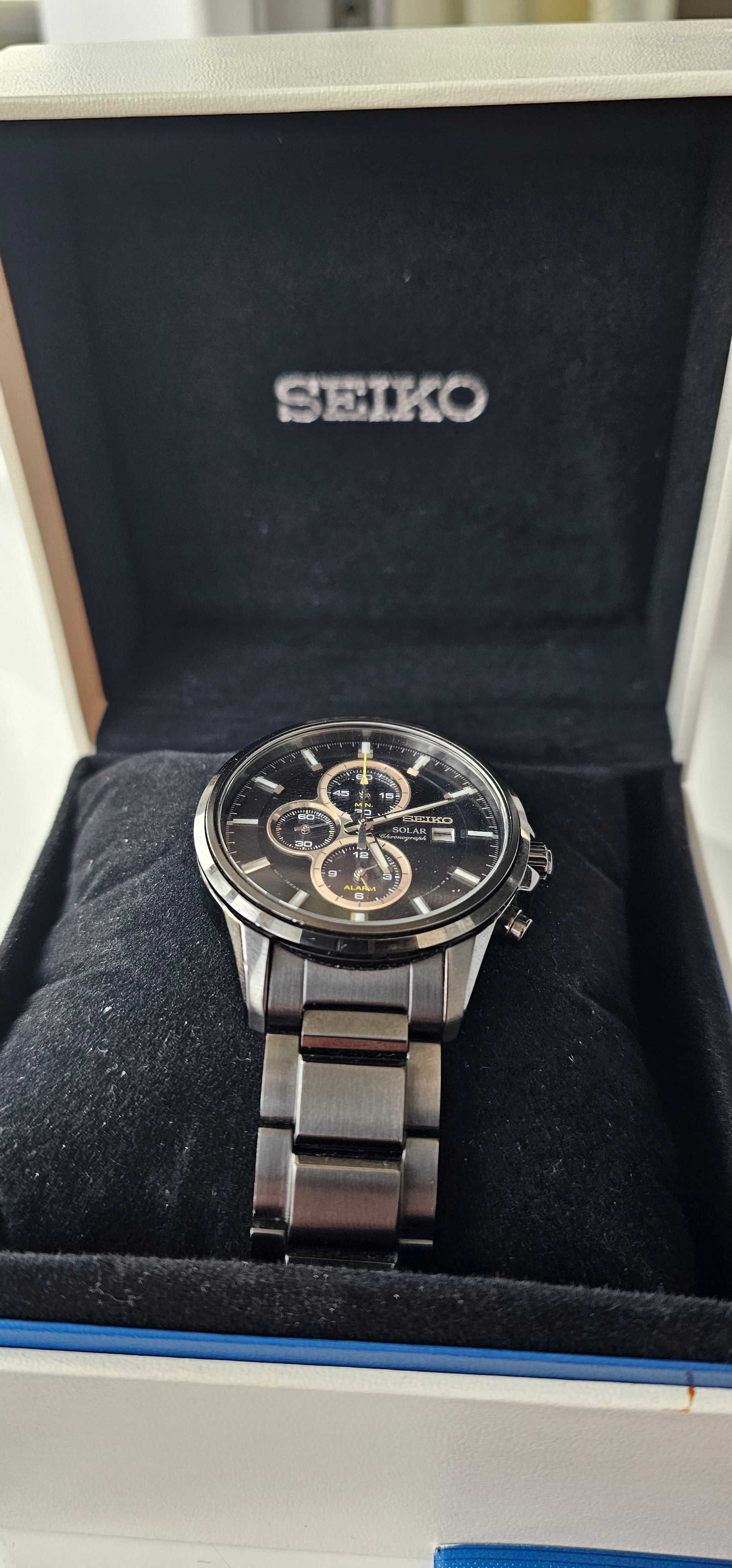 Seiko Solar Chronograph cu Alarma, stare excelenta