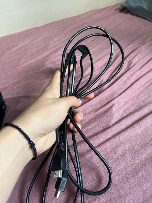 Ps4 Pro 500gb ssd +4jocuri+o maneta
