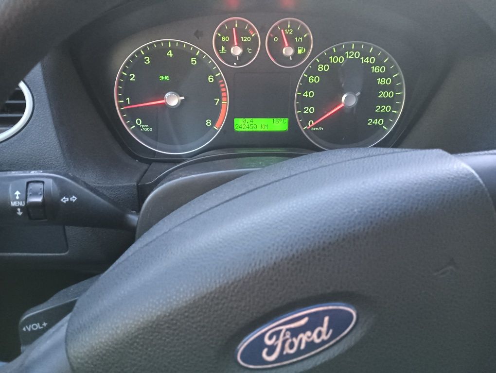 Ford focus 2007 *Benzină și GPL* 1.8 125 CP, Navi