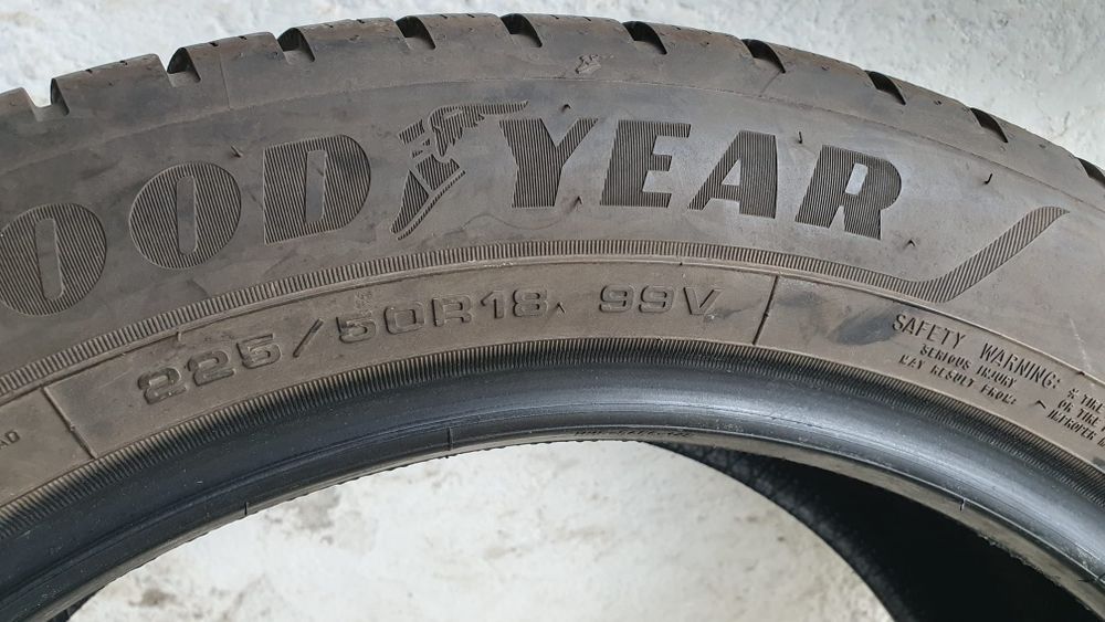 Roti iarna  GoodYear Ultragrip Performance +  225/50 r18 99v  DOT 2822