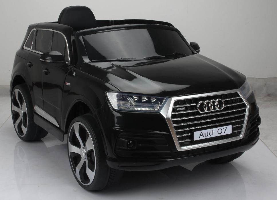 Акумулаторен джип Audi Q7 New