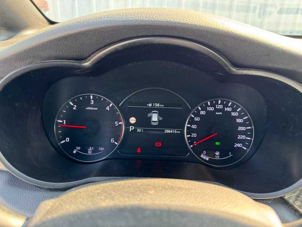 Kia Carens 1.7 diesel 141 CP automata 7 locuri