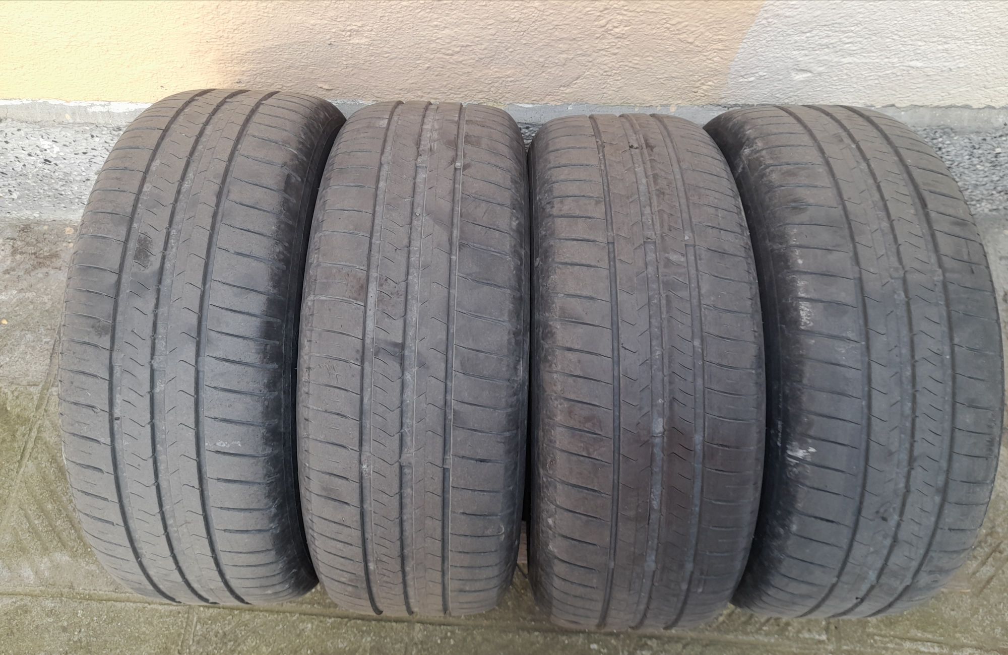 4 бр. 205 55 16, летни гуми Maxxis, отлични за цената