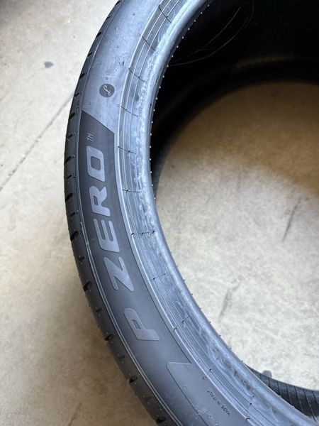 325/30/23//285/35/23 PIRELLI