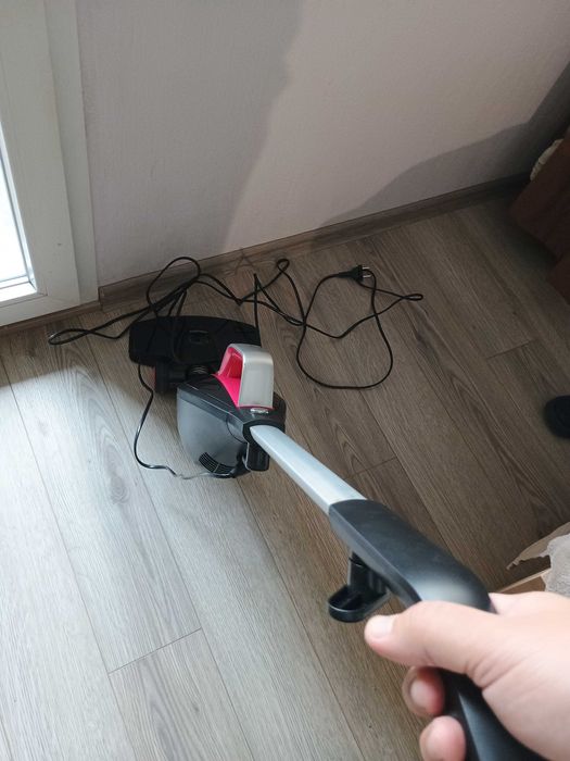 Вертикална прахосмукачка ZEPHYR ZP 1001 TR