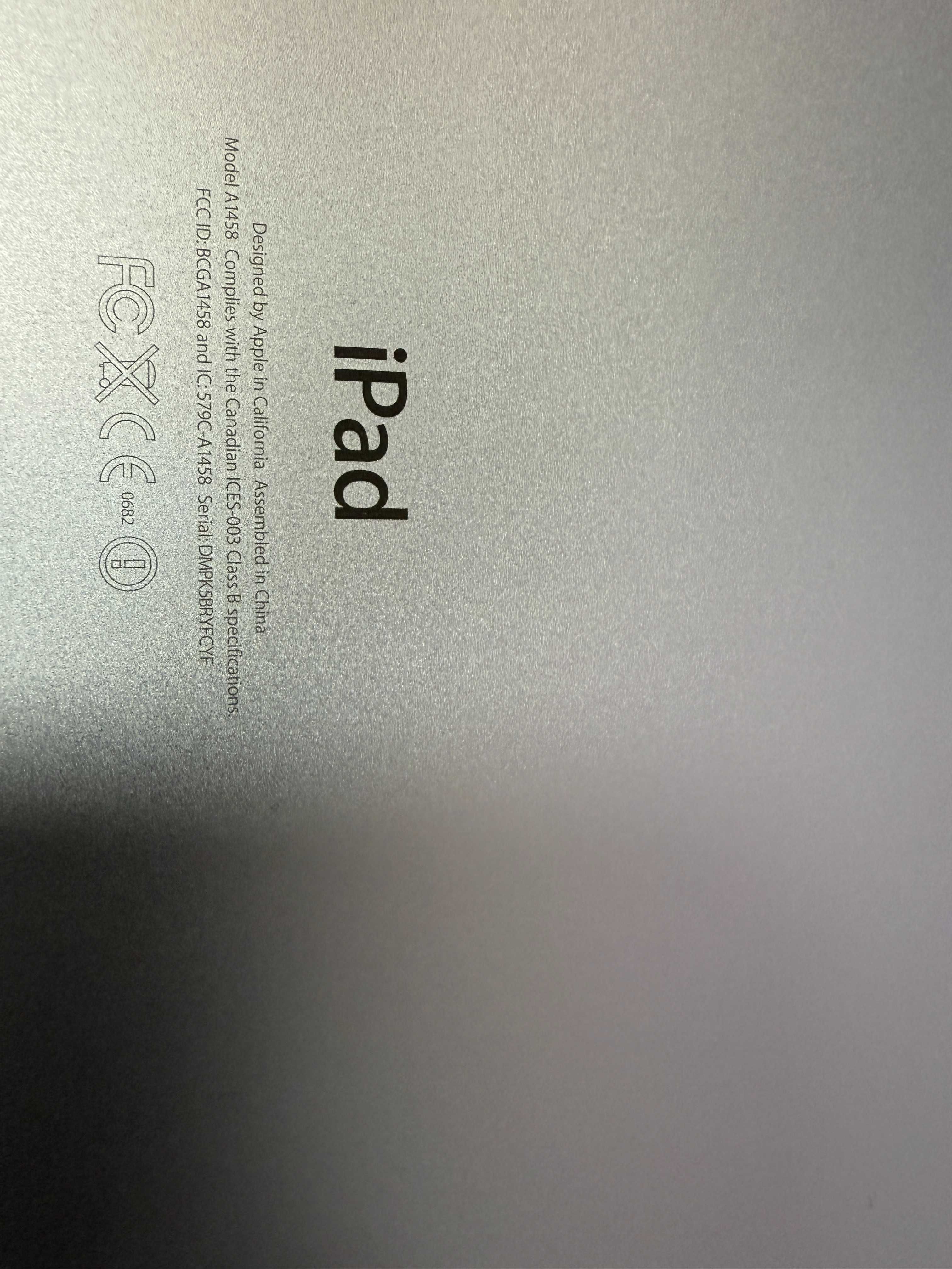 iPad 4th Gen (WiFi) / 128GB / Айпад