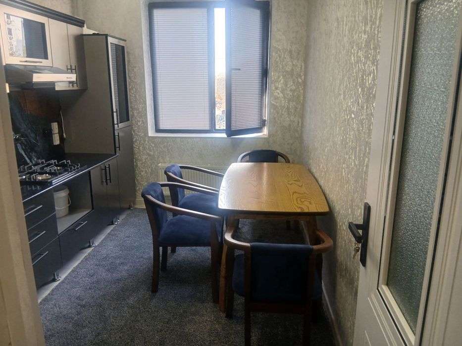 Yunusobod Minor metro yonida