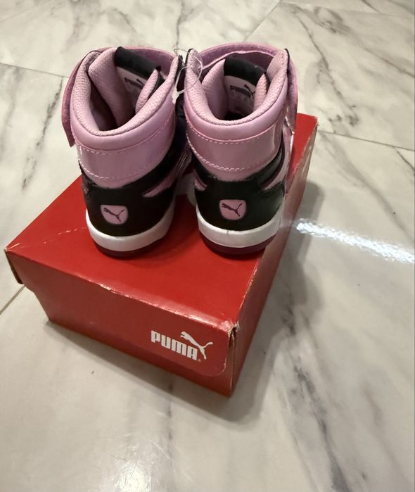 Детски маратонки Пума-Puma. Оригинални, номер 25.
