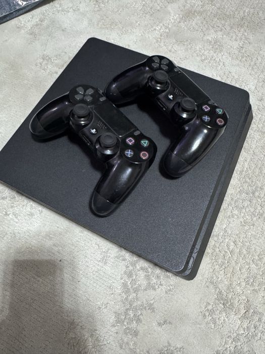 Продам пс4 slim playstation4 slim с играми