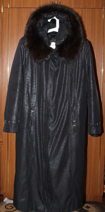 Продам пальто женское