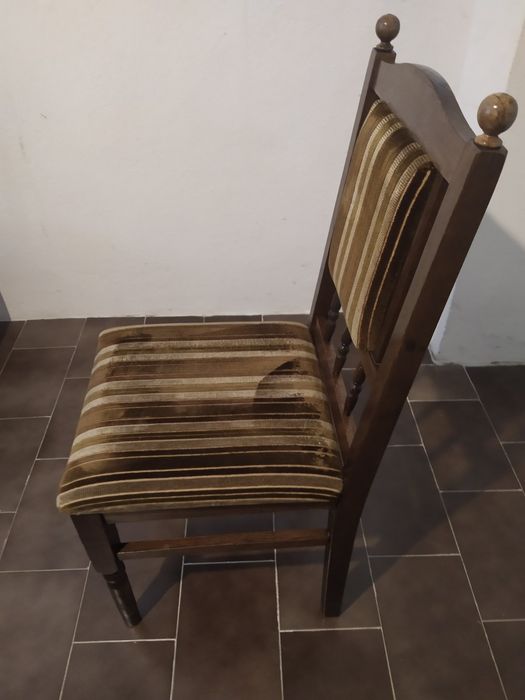 Кухненски столове