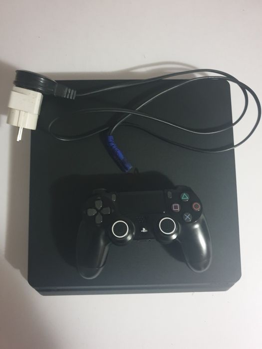 PS4 slim 500GB cu GTA 5