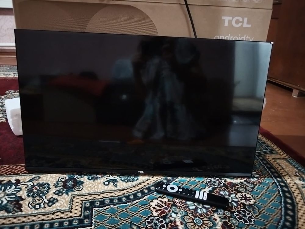 Телевизор TCL продается срочно