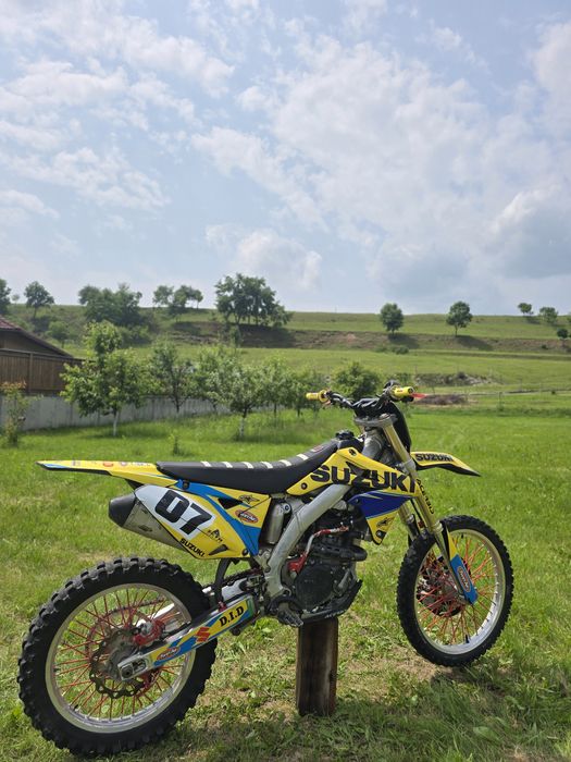 Suzuki RMZ 250    AN 2014