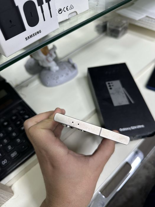 Samsung s24 Ultra 12/256Gb duos karopka