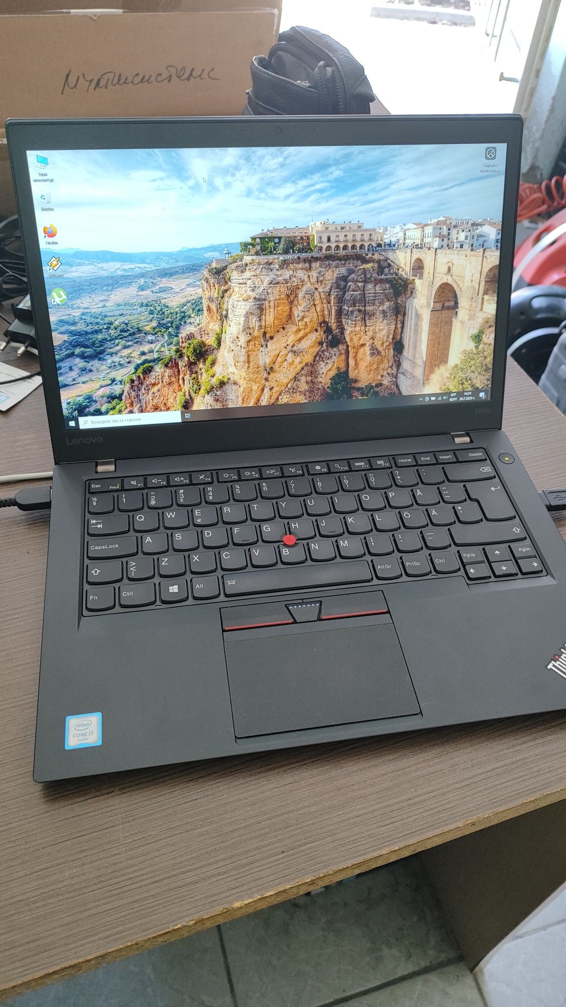 Лаптоп Lenovo T460s