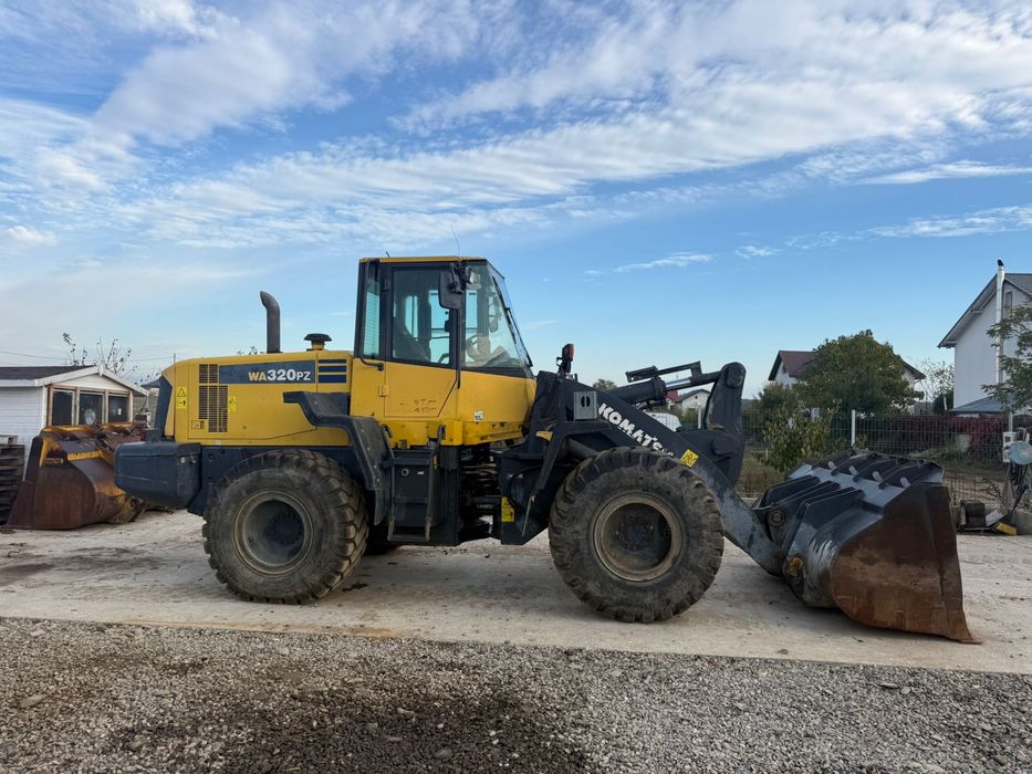 Incarcator frontal komatsu wa320PZ-6