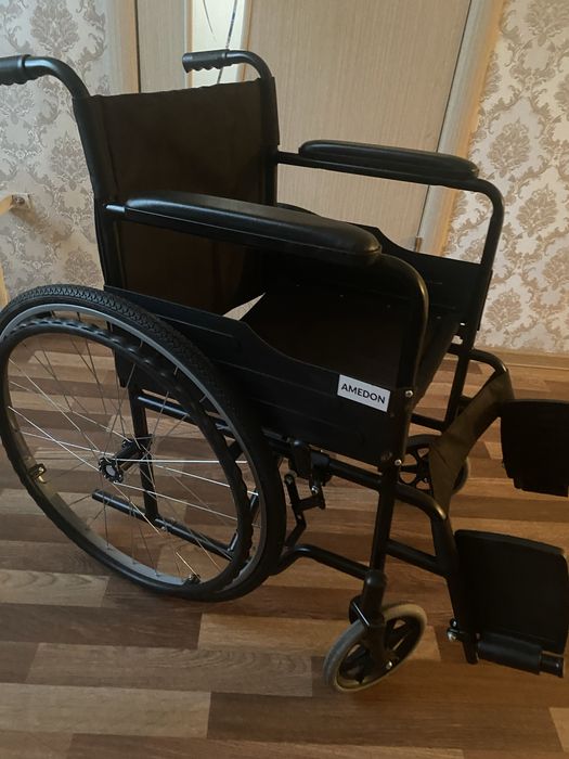 Инвалидная коляска