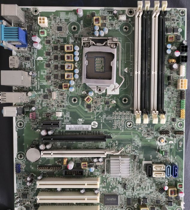 Placă de bază LGA 1155 provenită dintr-un HP Compaq 8200 Elite Towrr