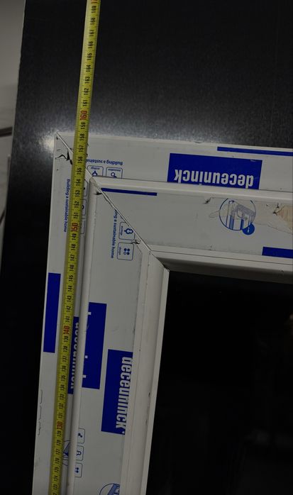 Fereastra cu geam clar, oscilobatanta,