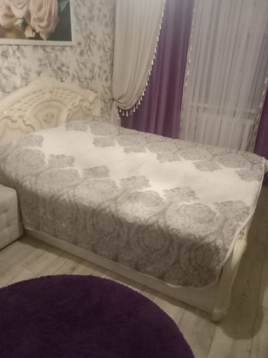 Продам кровать и комод