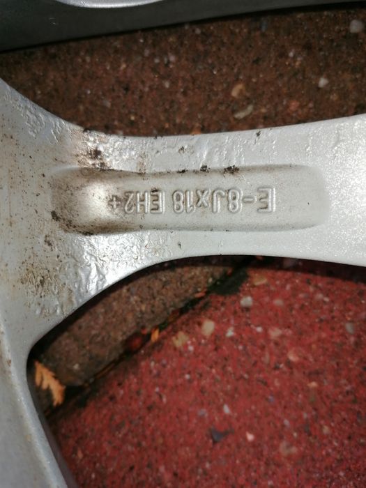 Anvelope 235 50 r18 iarna cu jante pentru bmw