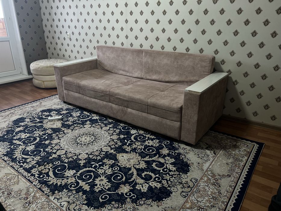 Мягкая мебель. Диван раскладной. Два дивана самовызов. Состояние хорош