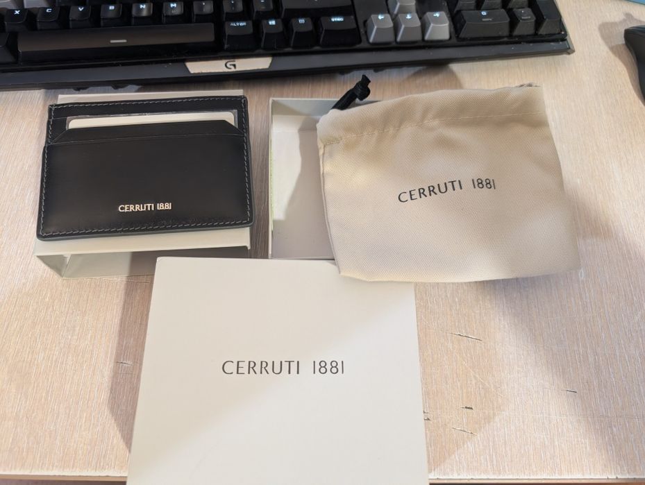 Cerruti 1881 Card Holder nou la cutie, original, reducere 70%!