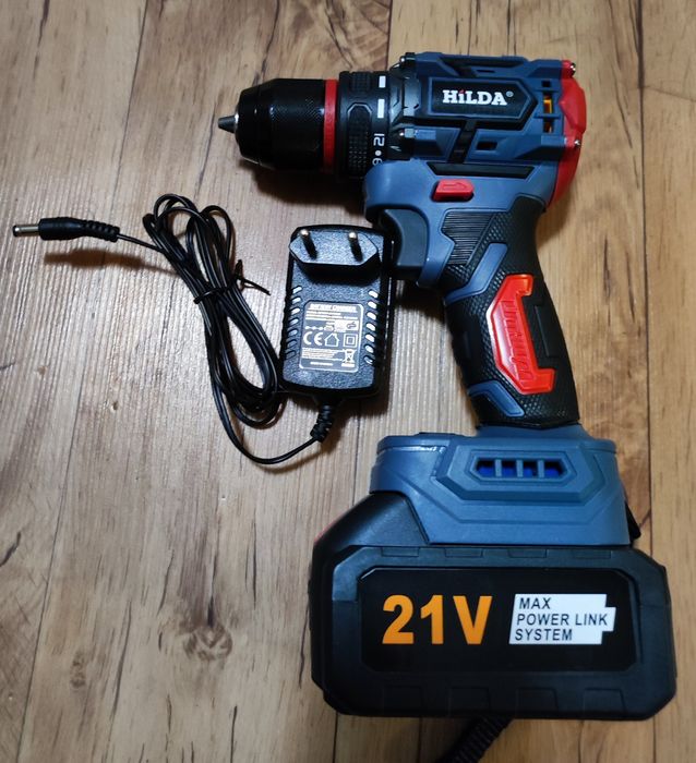 Мощный безщеточный  аккум шуруповёрт под аккум Makita