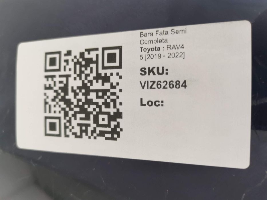 Предна броня Тойота РАВ4 5 [ - ] Оригинална В добро състояние Toyota R