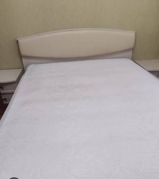 Продаю кровать 210на 170