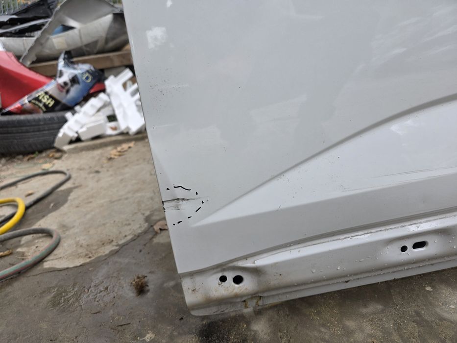 Audi Q3 83A 18- предна лява и задна лява врата 2022