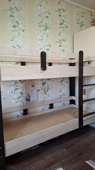 Срочно продаю детскую кровать