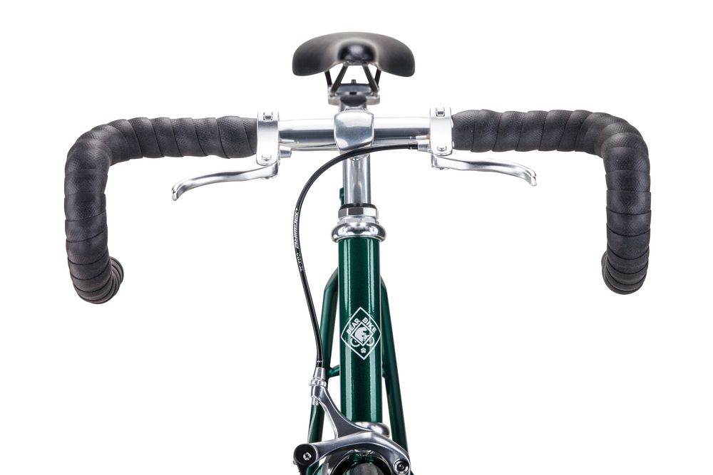 Трековый велосипед Bear Bike Milan (700C 1 ск.) 2022, зеленый