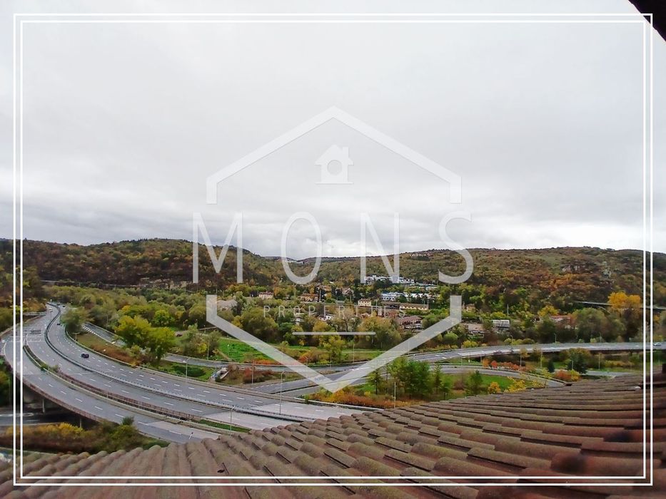 Мезонет в Велико Търново-Център площ 68 цена 49000