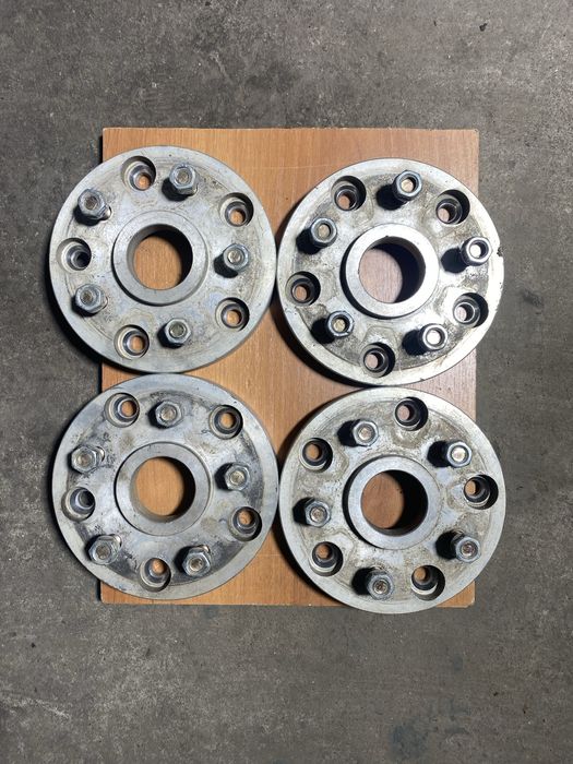 Проставки колес переходные НИВА-BMW 5x139,7 - 5x120 25мм