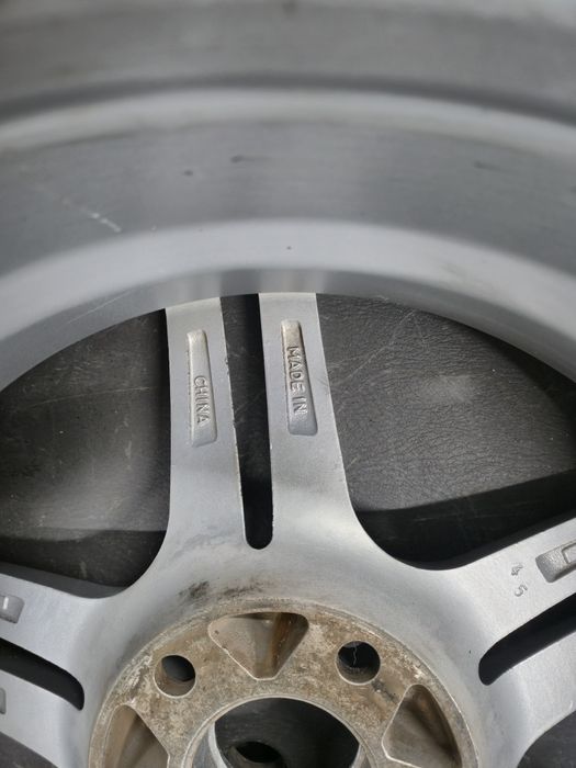 Продам диски литьё на 16