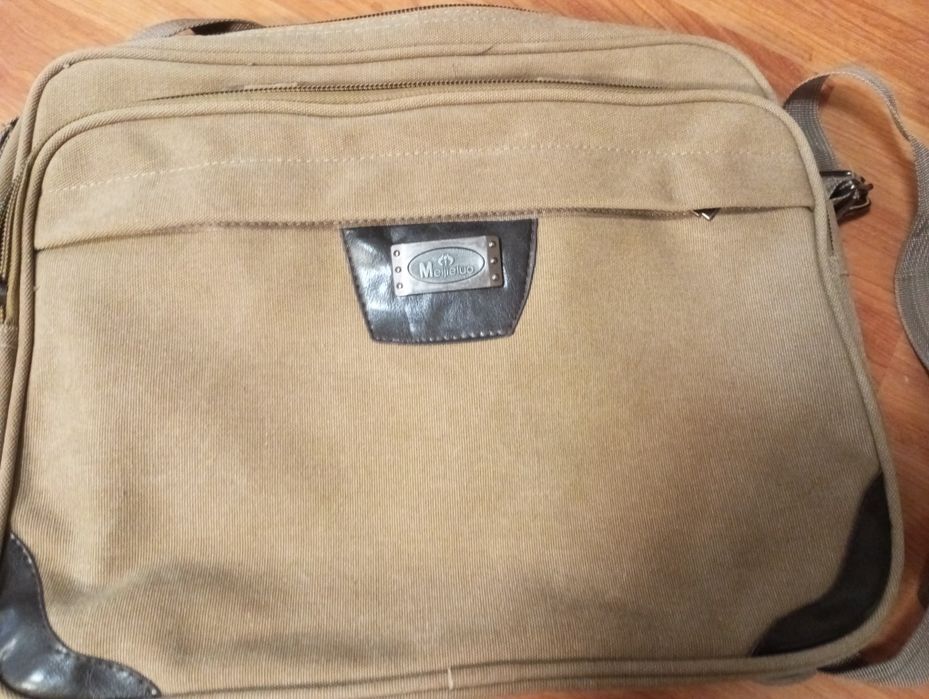 Geanta umăr business pentru  laptop