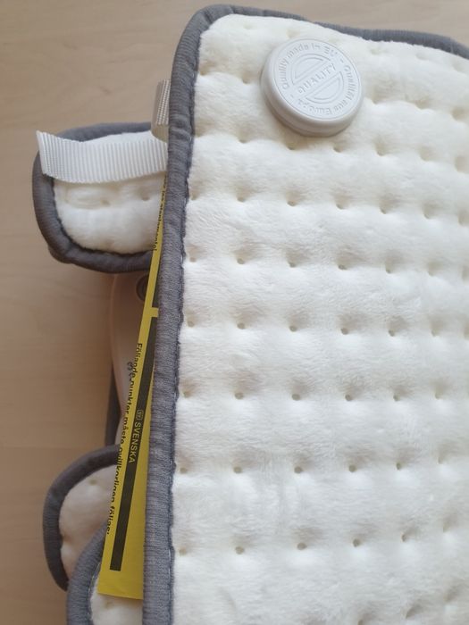 Vând pernă electrică, nouă