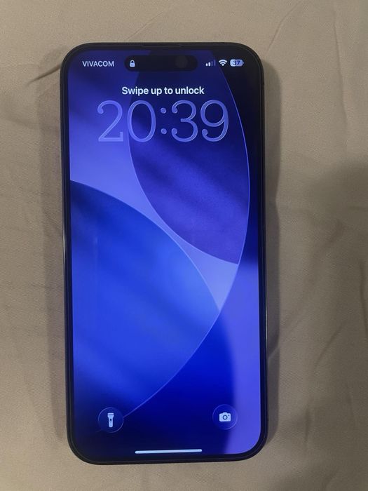 Продавам отличен Iphone 14 pro max 256gb