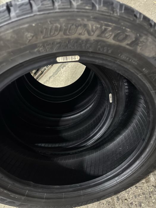 Резина зимняя Dunlop