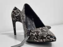 Pantofi Marco Tozzi Snake