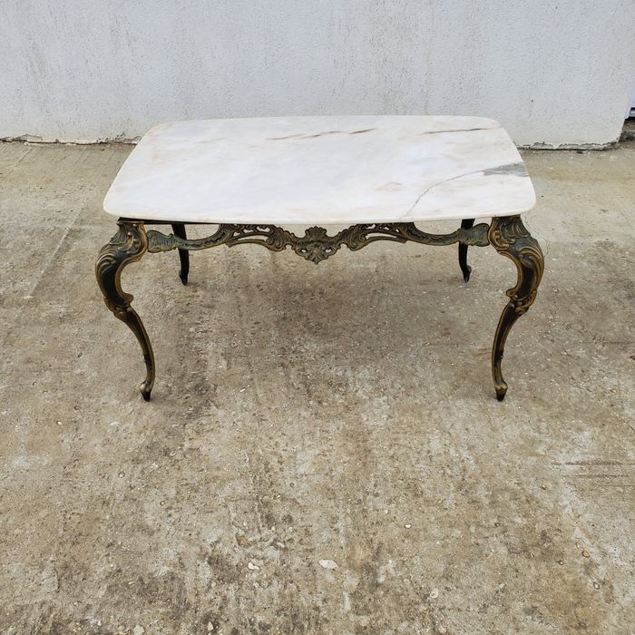 Masa, masuta sufragerie ,living cu cadru bronz si blat onyx, marmura